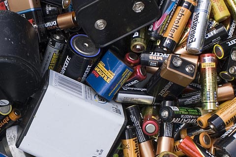 [淄博沂源三元锂电池回收]高价回收风帆电池-旧电池回收价格